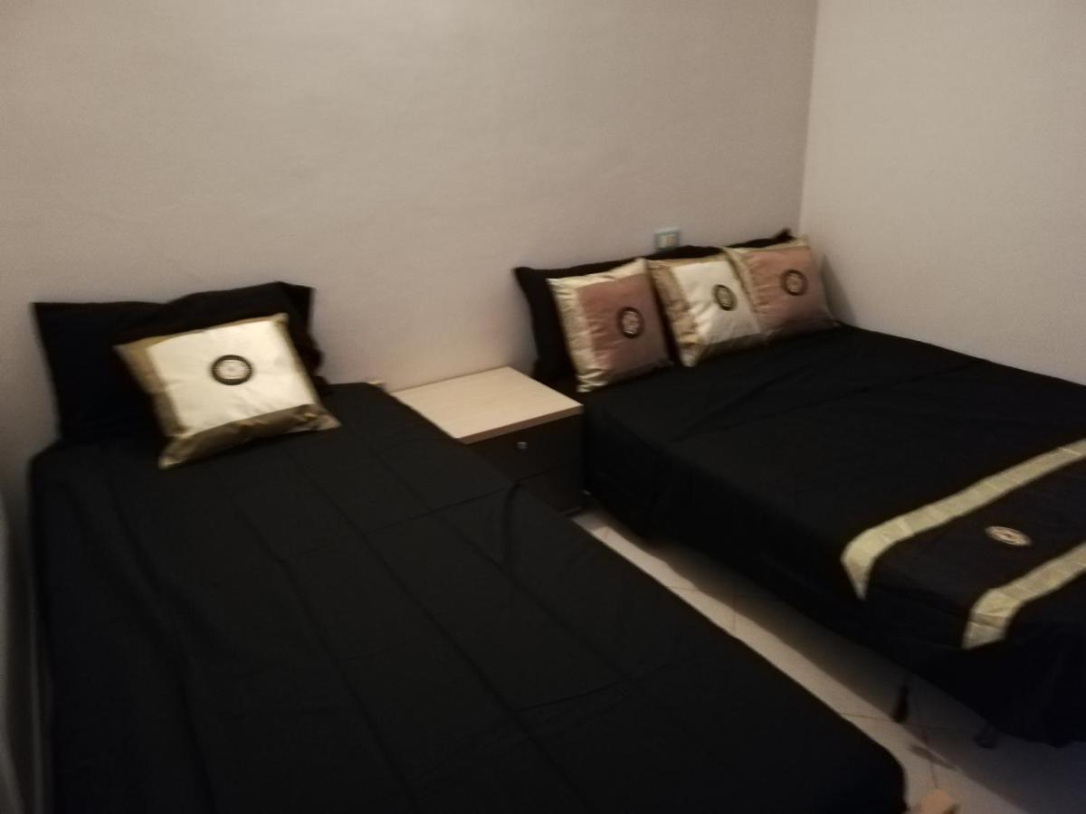 Adult Only Beachfront 2 Bedroom Airport Pick Up, Aircon, Unlimited Wifi Ideal For Remote Working And Long