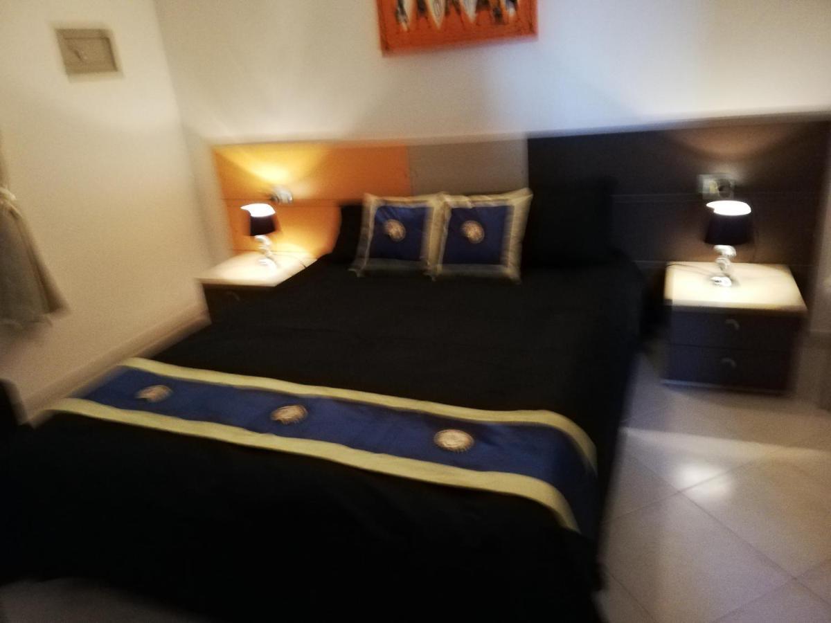 Adult Only Beachfront 2 Bedroom Airport Pick Up, Aircon, Unlimited Wifi Ideal For Remote Working And Long