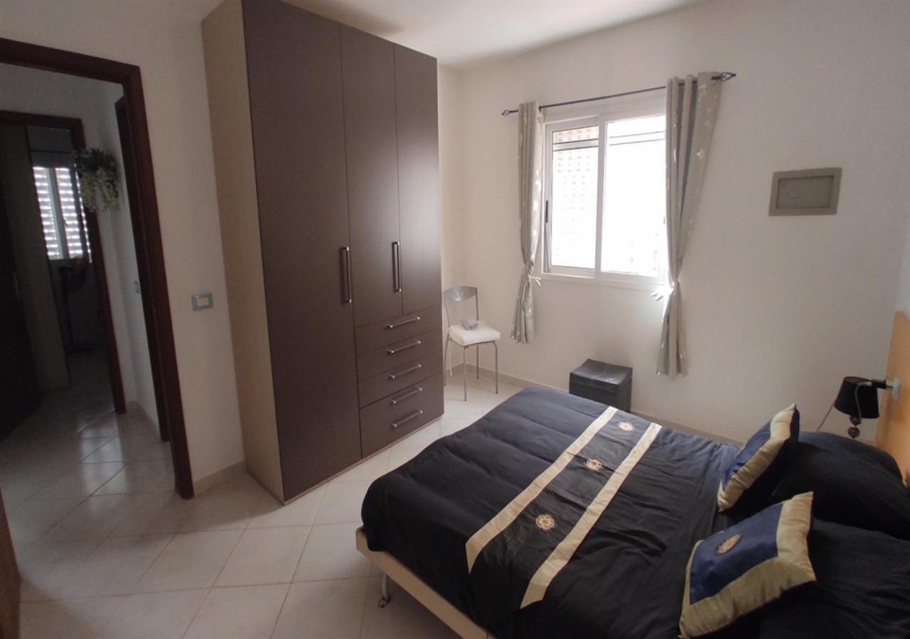 Adult Only Beachfront 2 Bedroom Airport Pick Up, Aircon, Unlimited Wifi Ideal For Remote Working And Long Apartamento Santa María